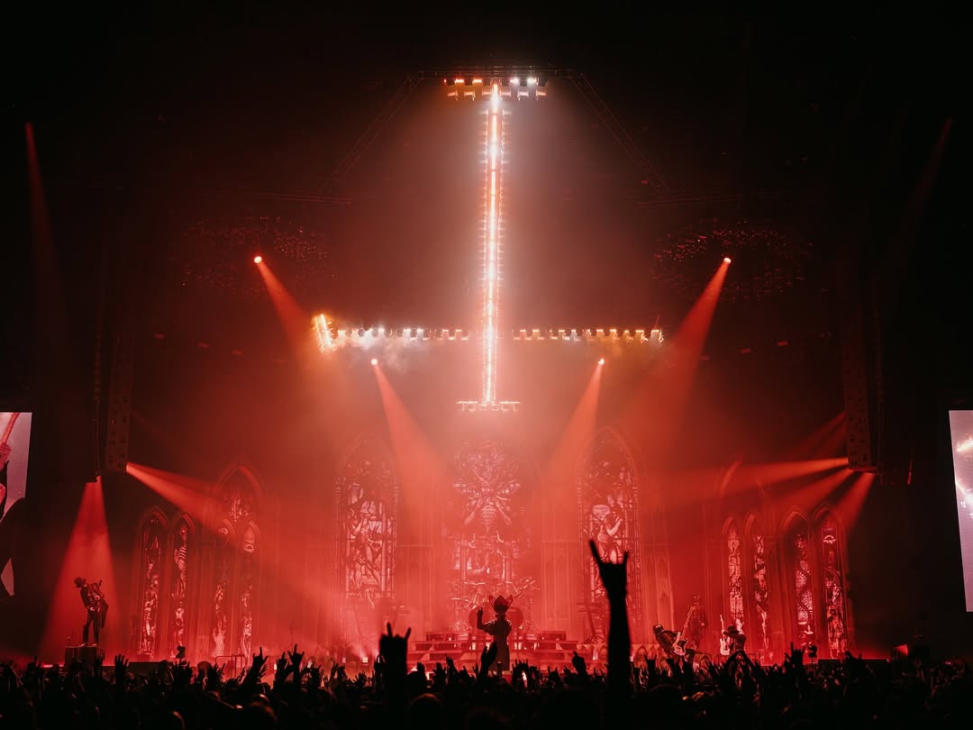 Ghost: El primer milagro de Papa Perpetua